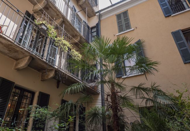 Apartment in Milano - Vicolo Fiori - Modern split-level loft in the heart of Brera  Apartment in Milano - Vicolo Fiori - Modern split-level loft in the heart of Brera
