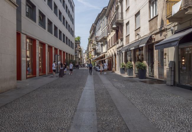 Apartment in Milano - Vicolo Fiori - Modern split-level loft in the heart of Brera  Apartment in Milano - Vicolo Fiori - Modern split-level loft in the heart of Brera