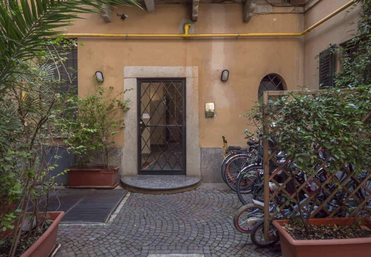 Apartment in Milan - Vicolo Fiori - Modern split-level loft in the heart of Brera 