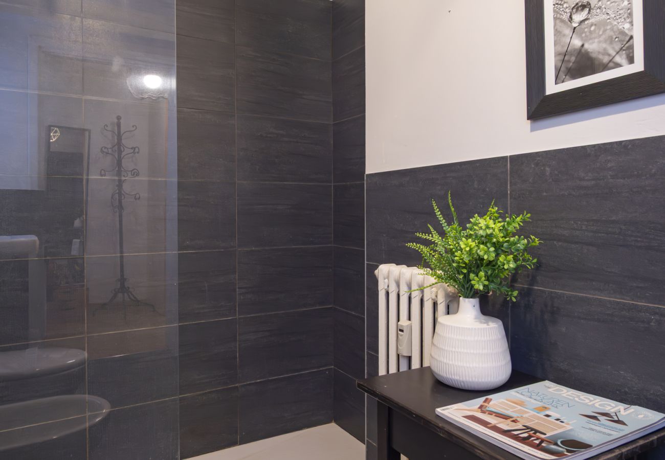Apartment in Milan - Vicolo Fiori - Modern split-level loft in the heart of Brera 