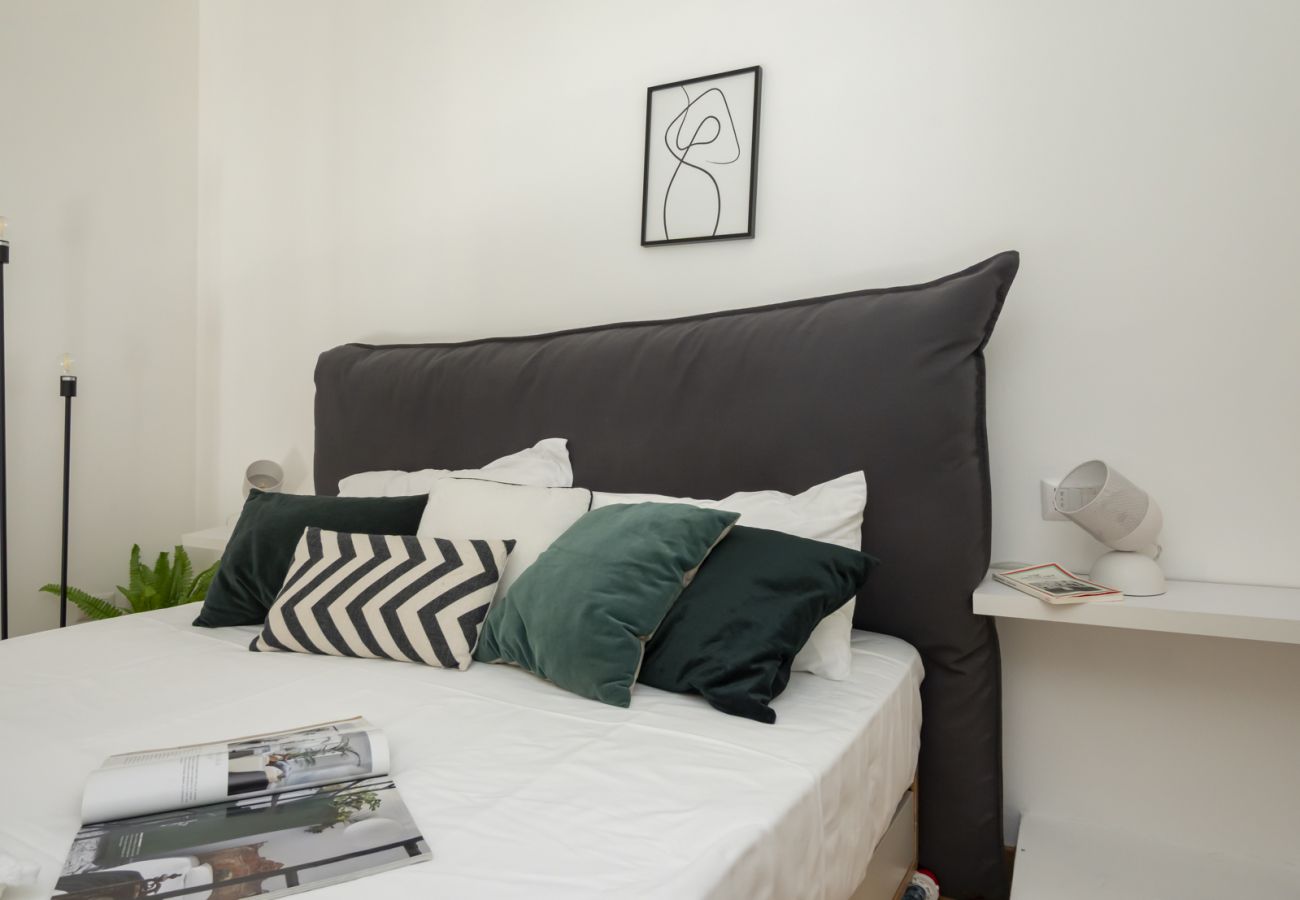 Apartment in Milan - Vicolo Fiori - Modern split-level loft in the heart of Brera 