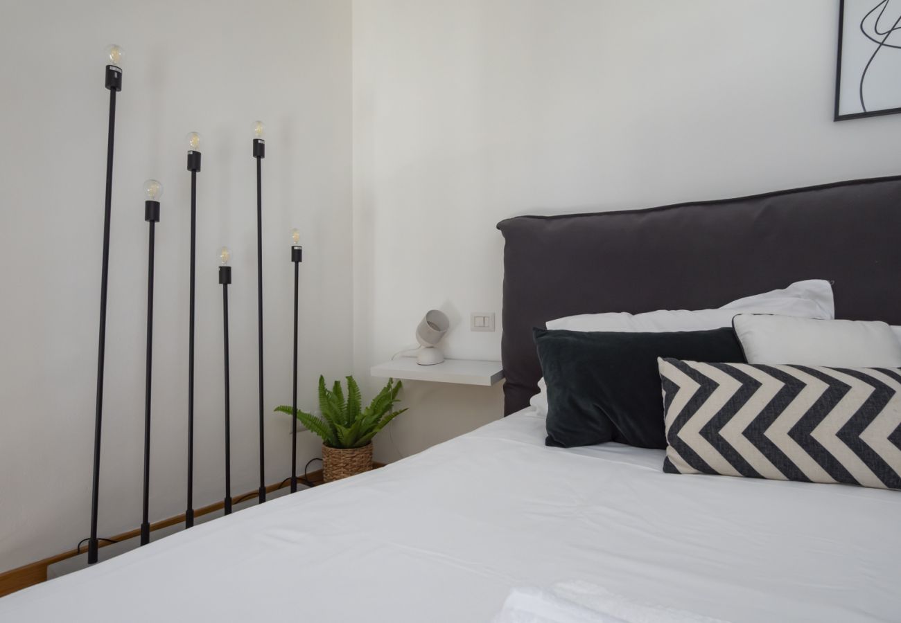 Apartment in Milan - Vicolo Fiori - Modern split-level loft in the heart of Brera 
