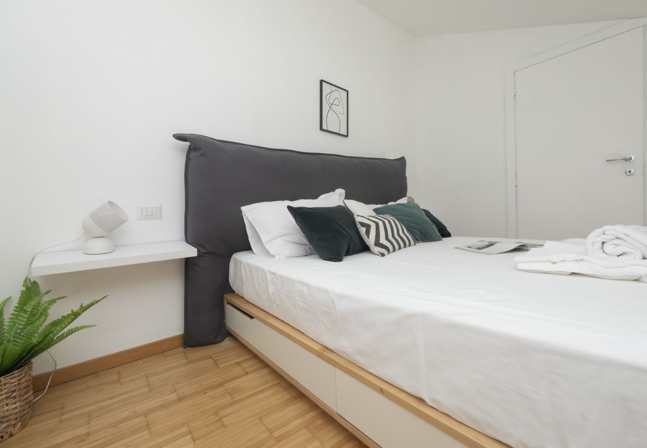 Apartment in Milan - Vicolo Fiori - Modern split-level loft in the heart of Brera 