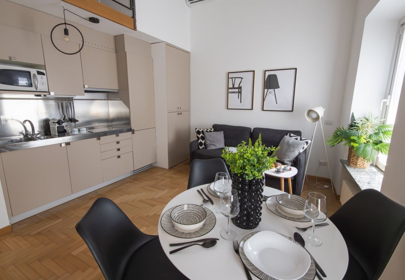 Apartment in Milan - Vicolo Fiori - Modern split-level loft in the heart of Brera 