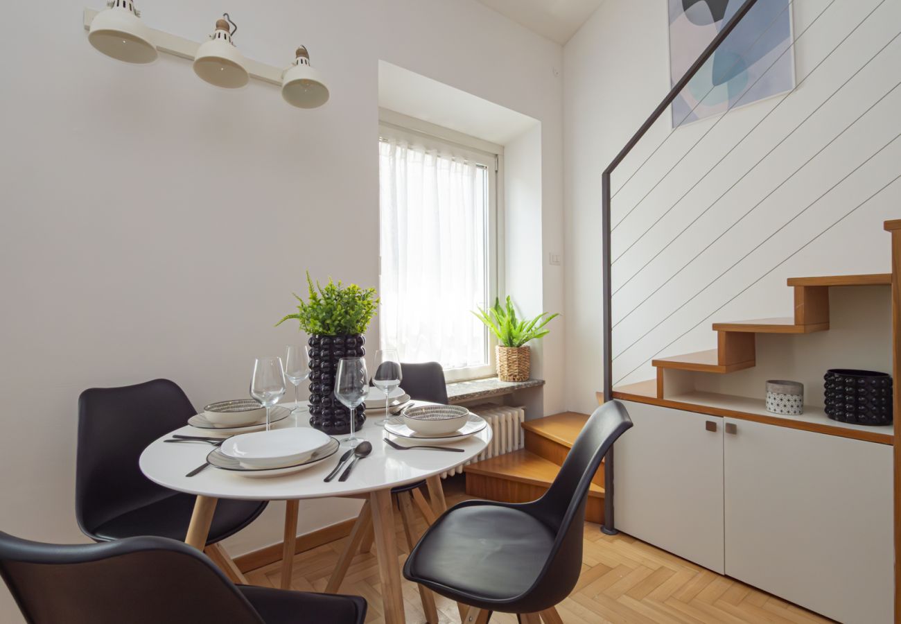 Apartment in Milan - Vicolo Fiori - Modern split-level loft in the heart of Brera 