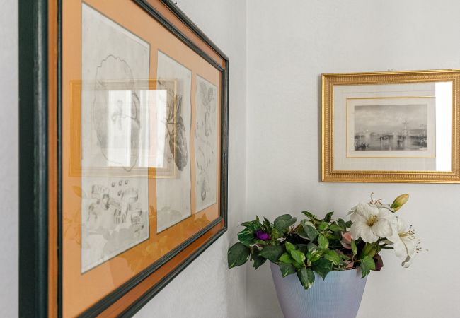 Apartment in Milano - Della Signora - Elegant & charming 1-bdr apartment close to Duomo Apartment in Milano - Della Signora - Elegant & charming 1-bdr apartment close to Duomo