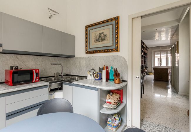 Apartment in Milano - Della Signora - Elegant & charming 1-bdr apartment close to Duomo Apartment in Milano - Della Signora - Elegant & charming 1-bdr apartment close to Duomo
