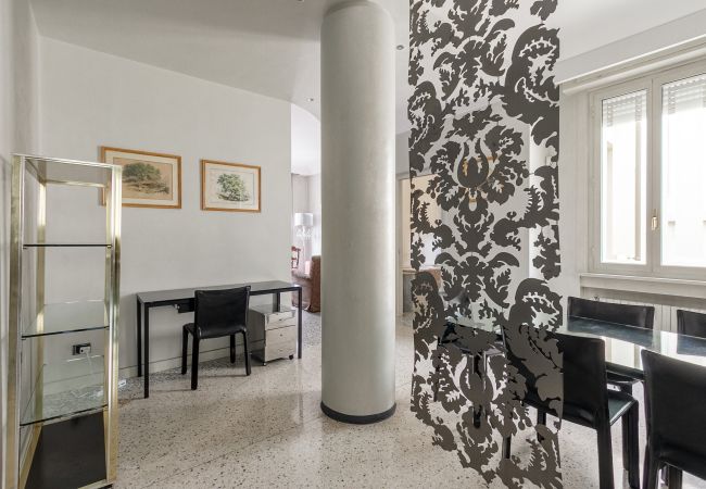 Apartment in Milano - Della Signora - Elegant & charming 1-bdr apartment close to Duomo Apartment in Milano - Della Signora - Elegant & charming 1-bdr apartment close to Duomo