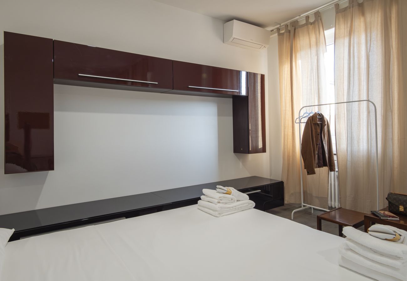 Apartment in Milan - Lotto - Super modern Penthouse in Fiera Milano City Area