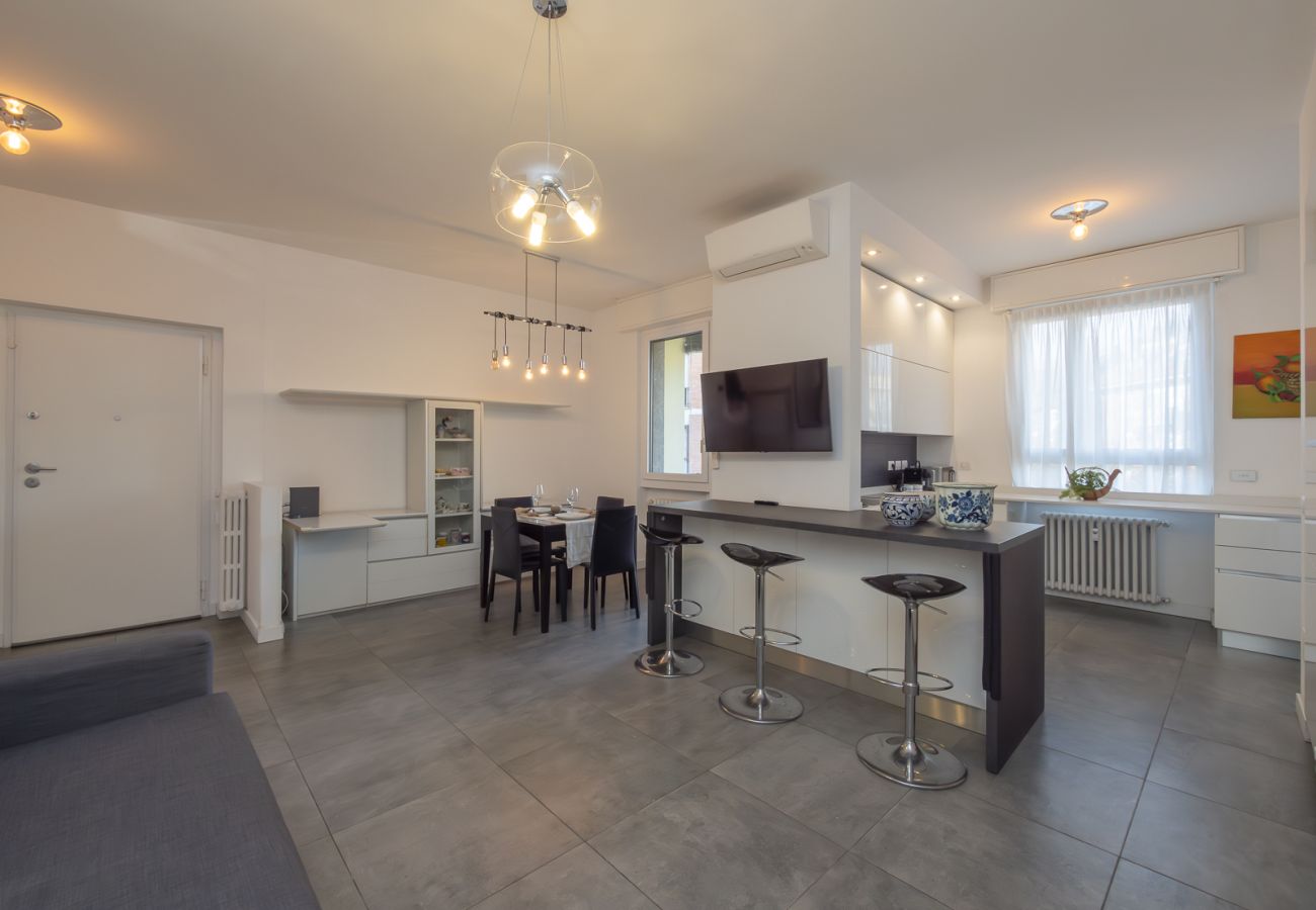 Apartment in Milan - Lotto - Super modern Penthouse in Fiera Milano City Area