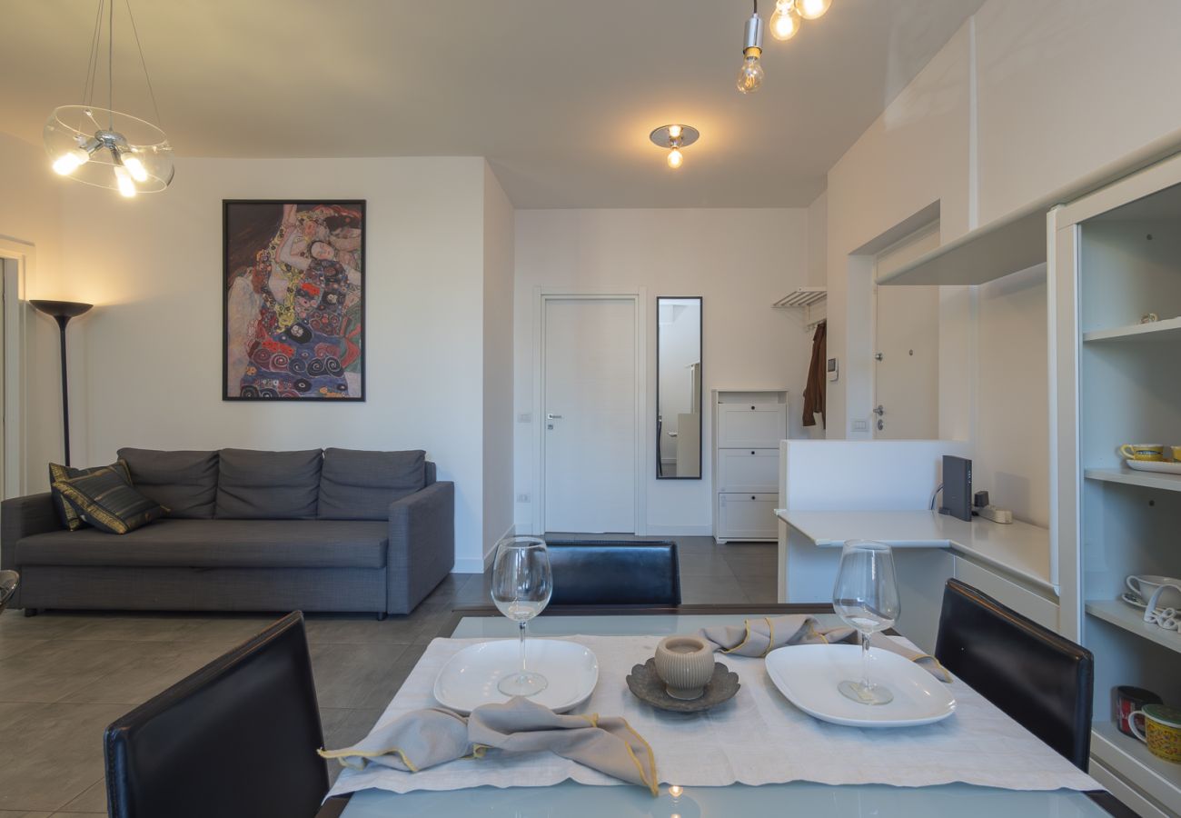 Apartment in Milan - Lotto - Super modern Penthouse in Fiera Milano City Area