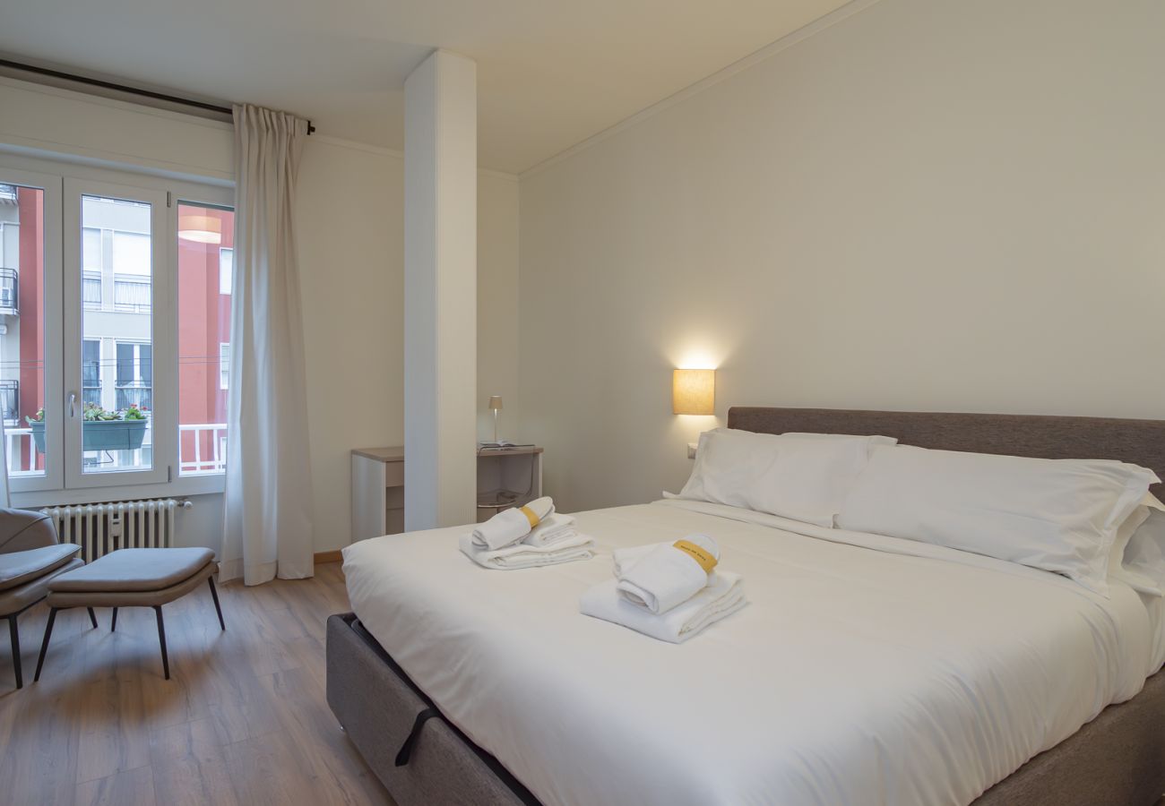 Apartment in Milan - Prina  -  Spacious 2BDR, Arco - Sempione Area