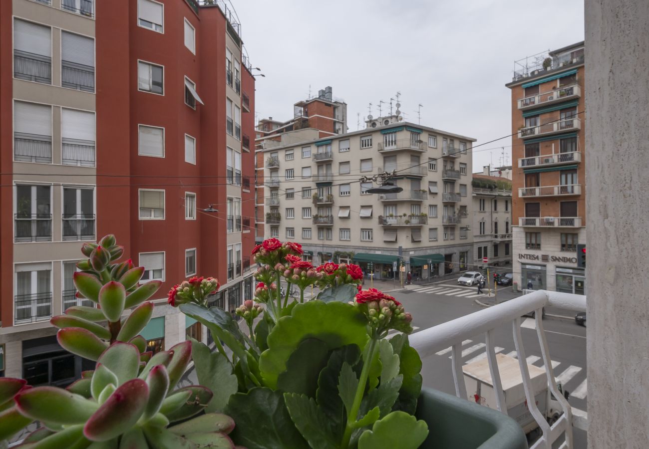 Apartment in Milan - Prina  -  Spacious 2BDR, Arco - Sempione Area