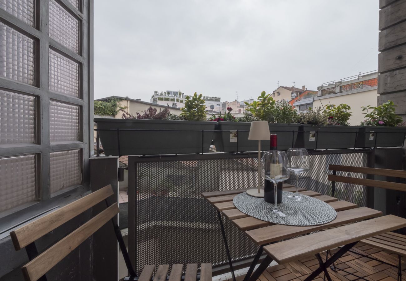 Apartment in Milan - Prina  -  Spacious 2BDR, Arco - Sempione Area