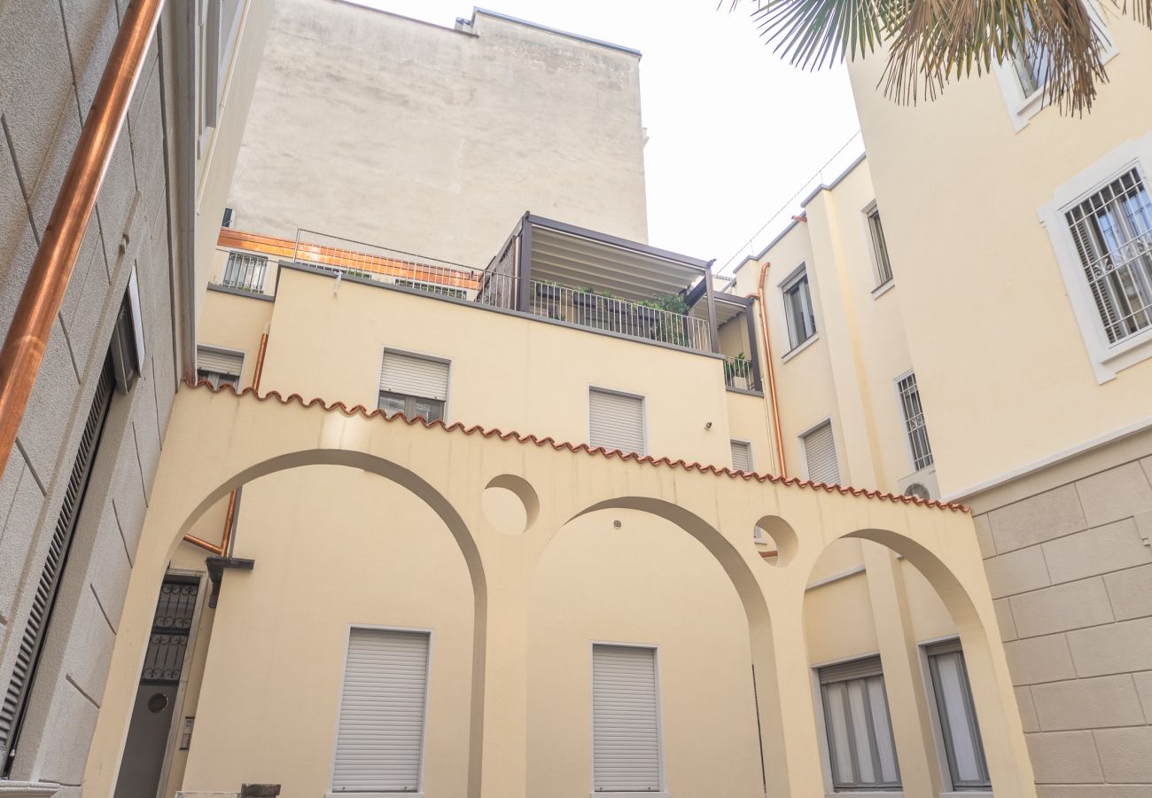 Apartment in Milan - Boccaccio - Stunning  & Central 1BDR with terrace in Cadorna area