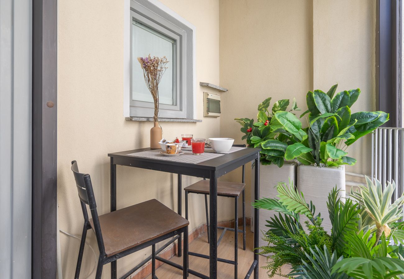 Apartment in Milan - Boccaccio - Stunning  & Central 1BDR with terrace in Cadorna area