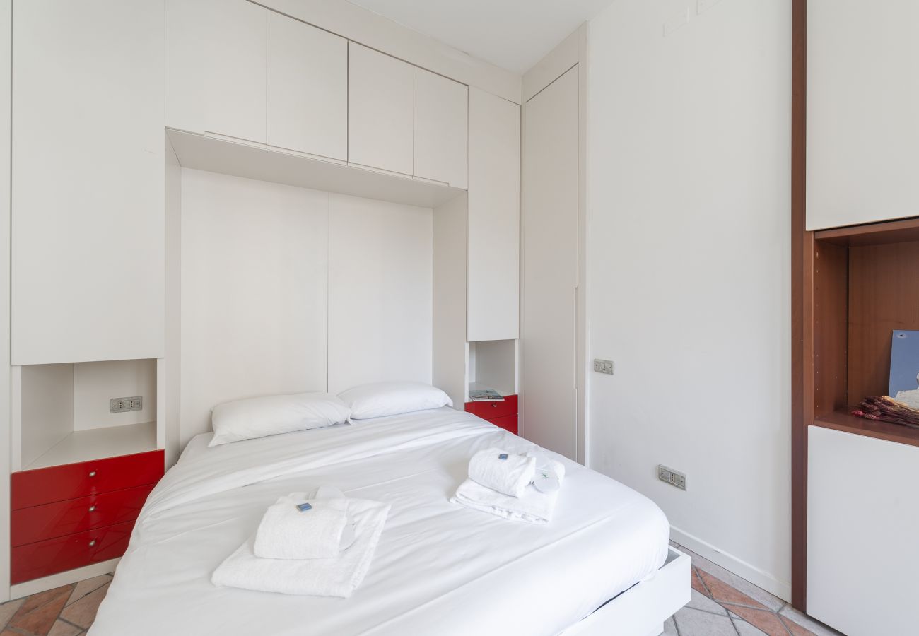 Apartment in Milan - Boccaccio - Stunning  & Central 1BDR with terrace in Cadorna area