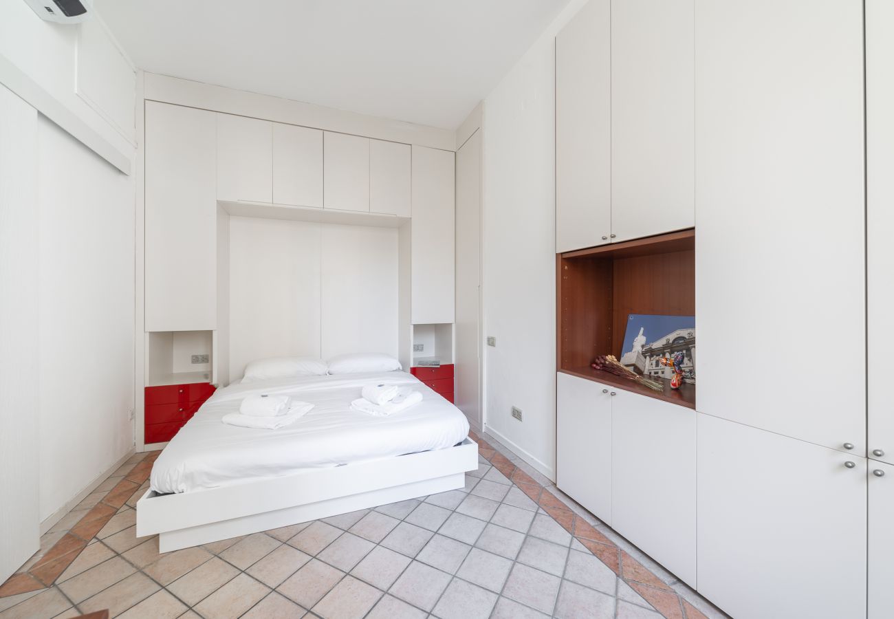 Apartment in Milan - Boccaccio - Stunning  & Central 1BDR with terrace in Cadorna area