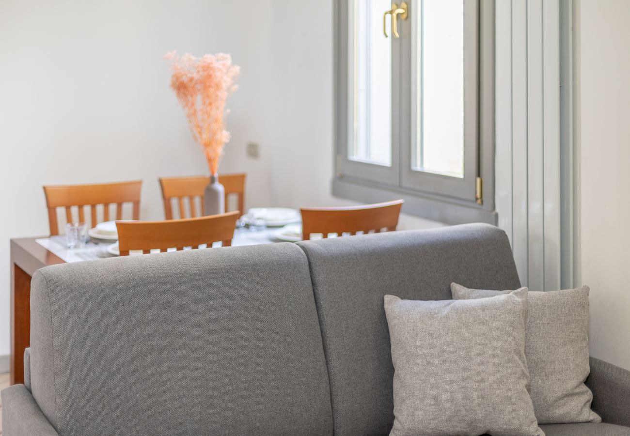 Apartment in Milan - Boccaccio - Stunning  & Central 1BDR with terrace in Cadorna area