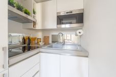 Apartment in Milan - Boccaccio - Stunning  & Central 1BDR with terrace in Cadorna area