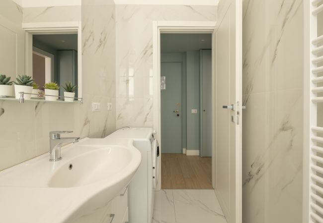 Apartment in Milano - Spinoza - Modern 1 br  with balcony steps from Piola Apartment in Milano - Spinoza - Modern 1 br  with balcony steps from Piola