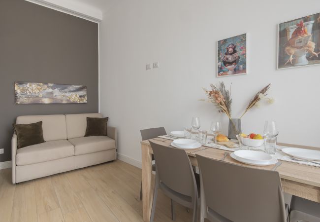 Apartment in Milano - Spinoza - Modern 1 br  with balcony steps from Piola Apartment in Milano - Spinoza - Modern 1 br  with balcony steps from Piola