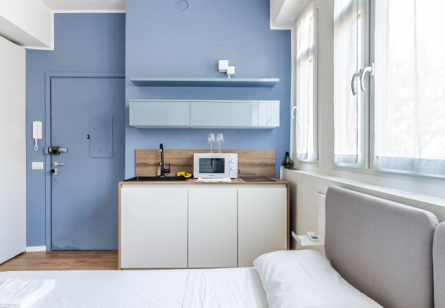 Studio in Milano - Gran Sasso - Cozy & modern studio steps from Piazza Piola Studio in Milano - Gran Sasso - Cozy & modern studio steps from Piazza Piola