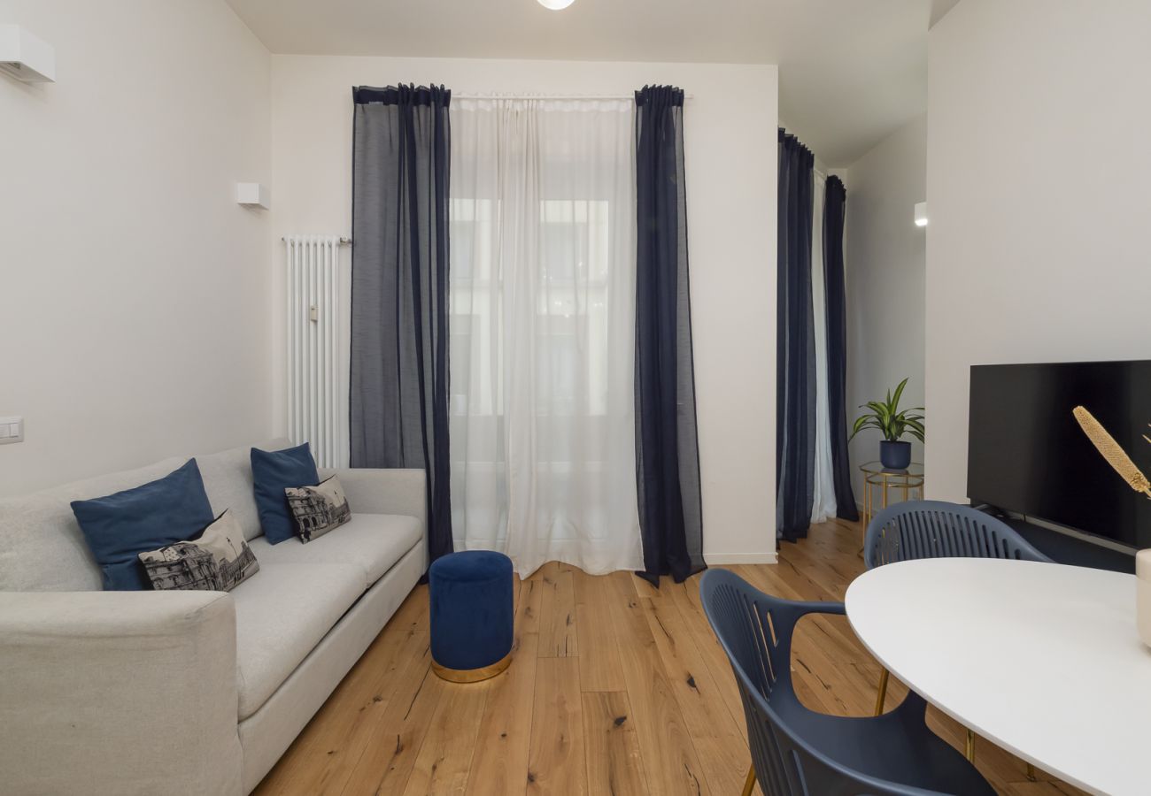 Apartment in Milan - Porta Vittoria A - Moder 1BDR with terrace, Duomo area