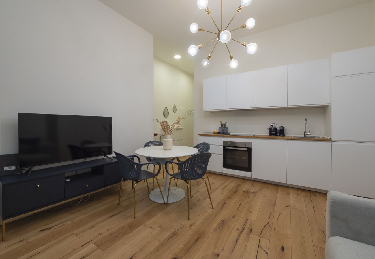Apartment in Milan - Porta Vittoria A - Moder 1BDR with terrace, Duomo area