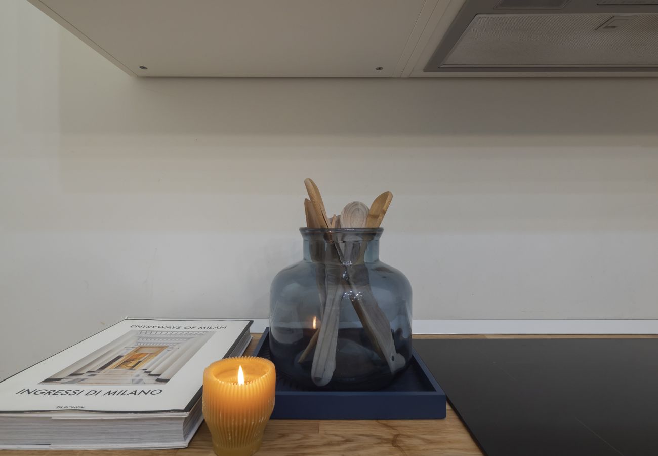 Apartment in Milan - Porta Vittoria A - Moder 1BDR with terrace, Duomo area