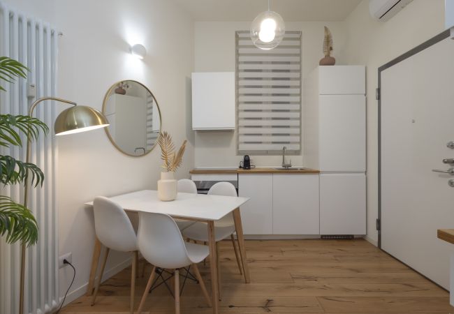 Apartment in Milano - Porta Vittoria B - Cozy 1BDR Duomo Area Apartment in Milano - Porta Vittoria B - Cozy 1BDR Duomo Area