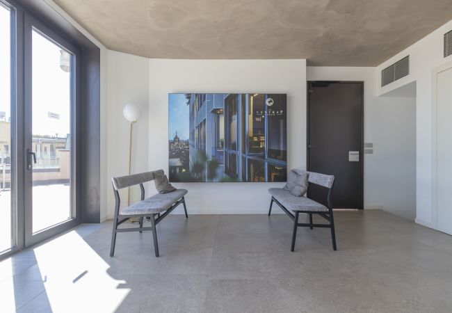 Apartment in Milano - Central Tower S. Babila - Elegant 2BDR with rooftop terrace Apartment in Milano - Central Tower S. Babila - Elegant 2BDR with rooftop terrace