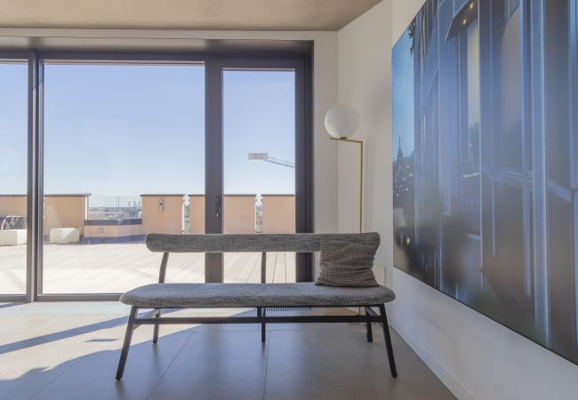 Apartment in Milano - Central Tower S. Babila - Elegant 2BDR with rooftop terrace Apartment in Milano - Central Tower S. Babila - Elegant 2BDR with rooftop terrace