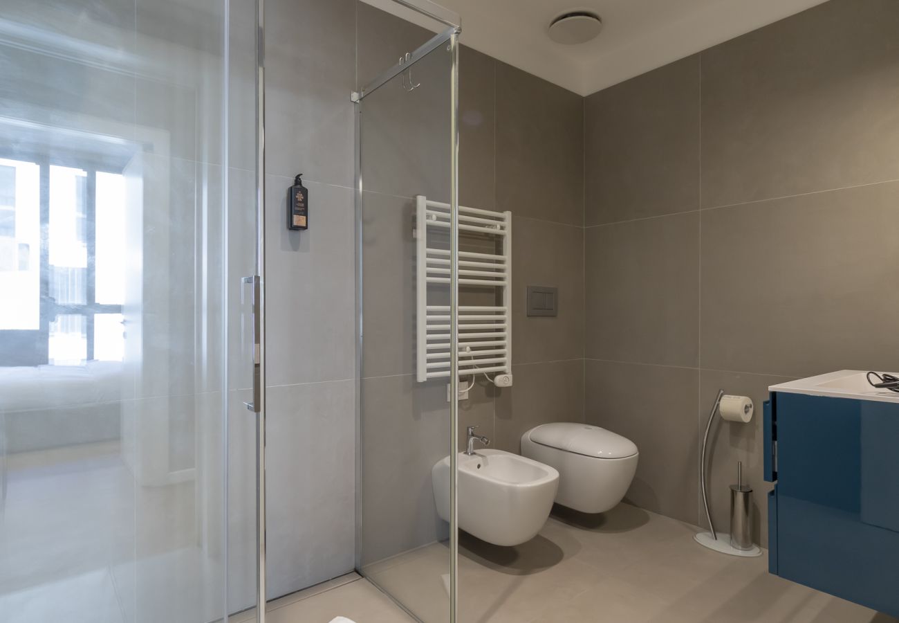 Apartment in Milan - Central Tower S. Babila - Elegant 2BDR with rooftop terrace
