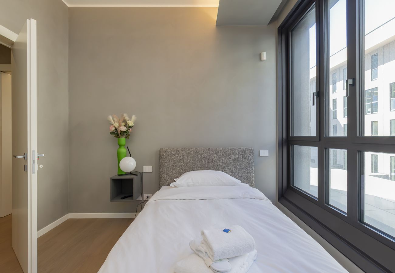 Apartment in Milan - Central Tower S. Babila - Elegant 2BDR with rooftop terrace
