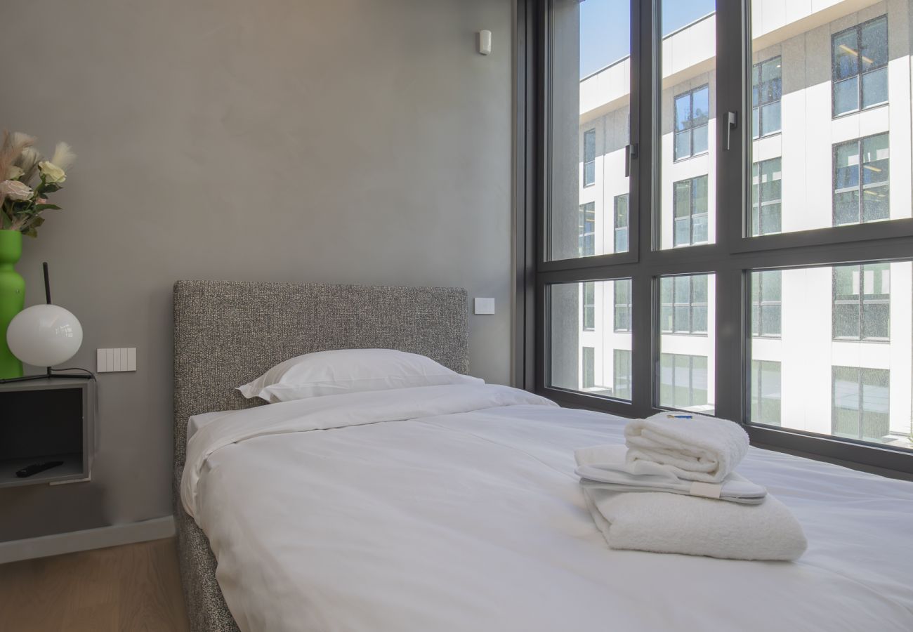 Apartment in Milan - Central Tower S. Babila - Elegant 2BDR with rooftop terrace