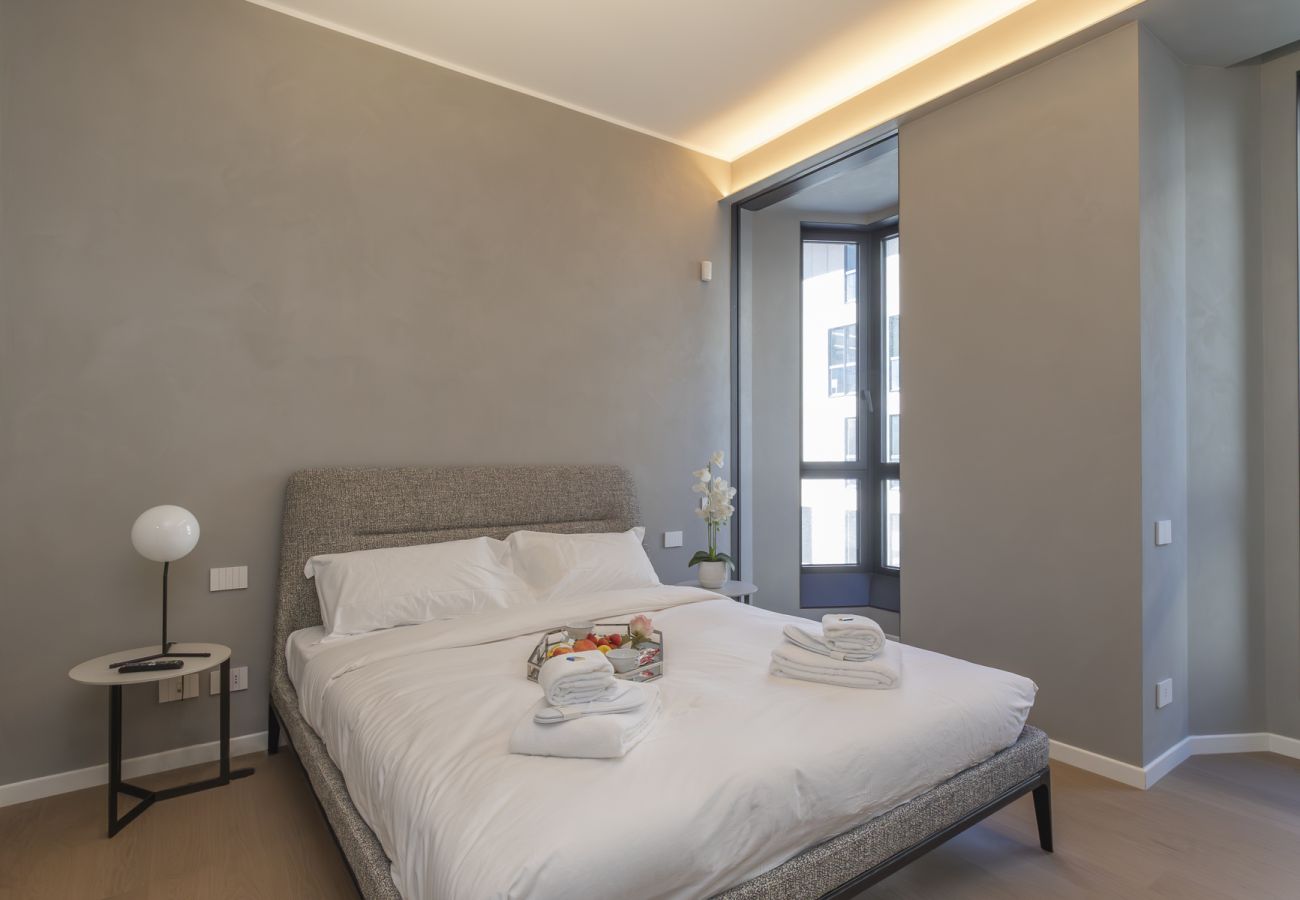 Apartment in Milan - Central Tower S. Babila - Elegant 2BDR with rooftop terrace