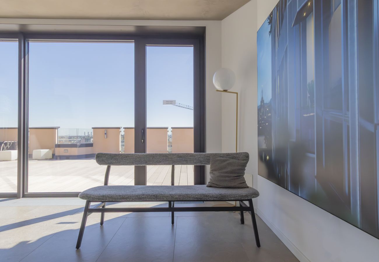 Apartment in Milan - Central Tower S. Babila - Elegant 2BDR with rooftop terrace