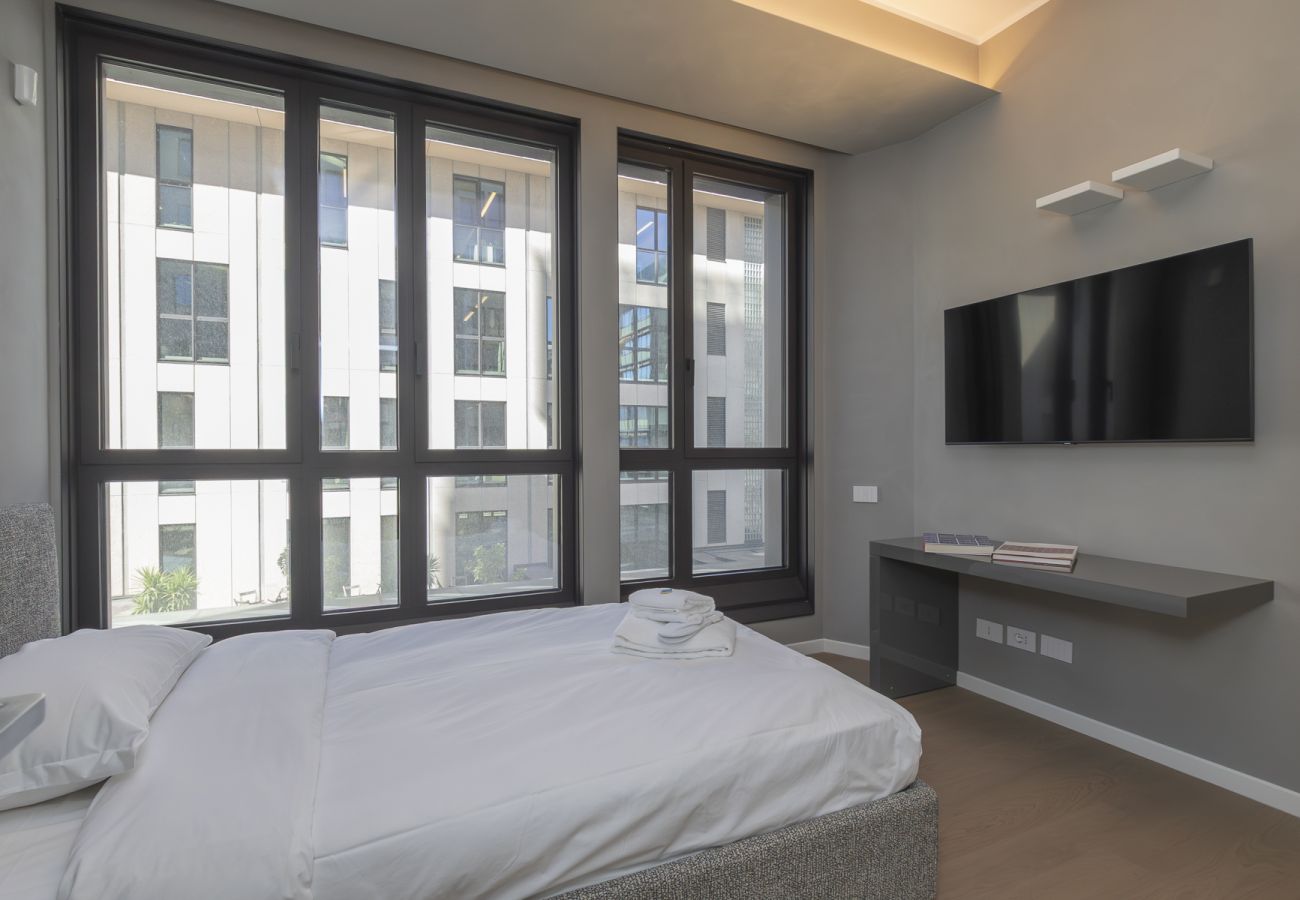 Apartment in Milan - Central Tower S. Babila - Elegant 2BDR with rooftop terrace