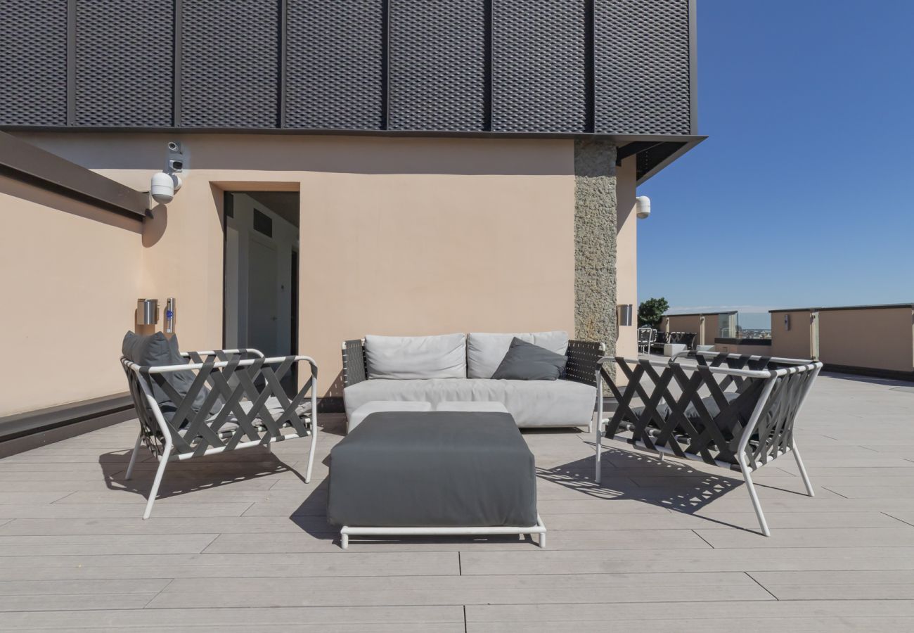Apartment in Milan - Central Tower S. Babila - Elegant 2BDR with rooftop terrace