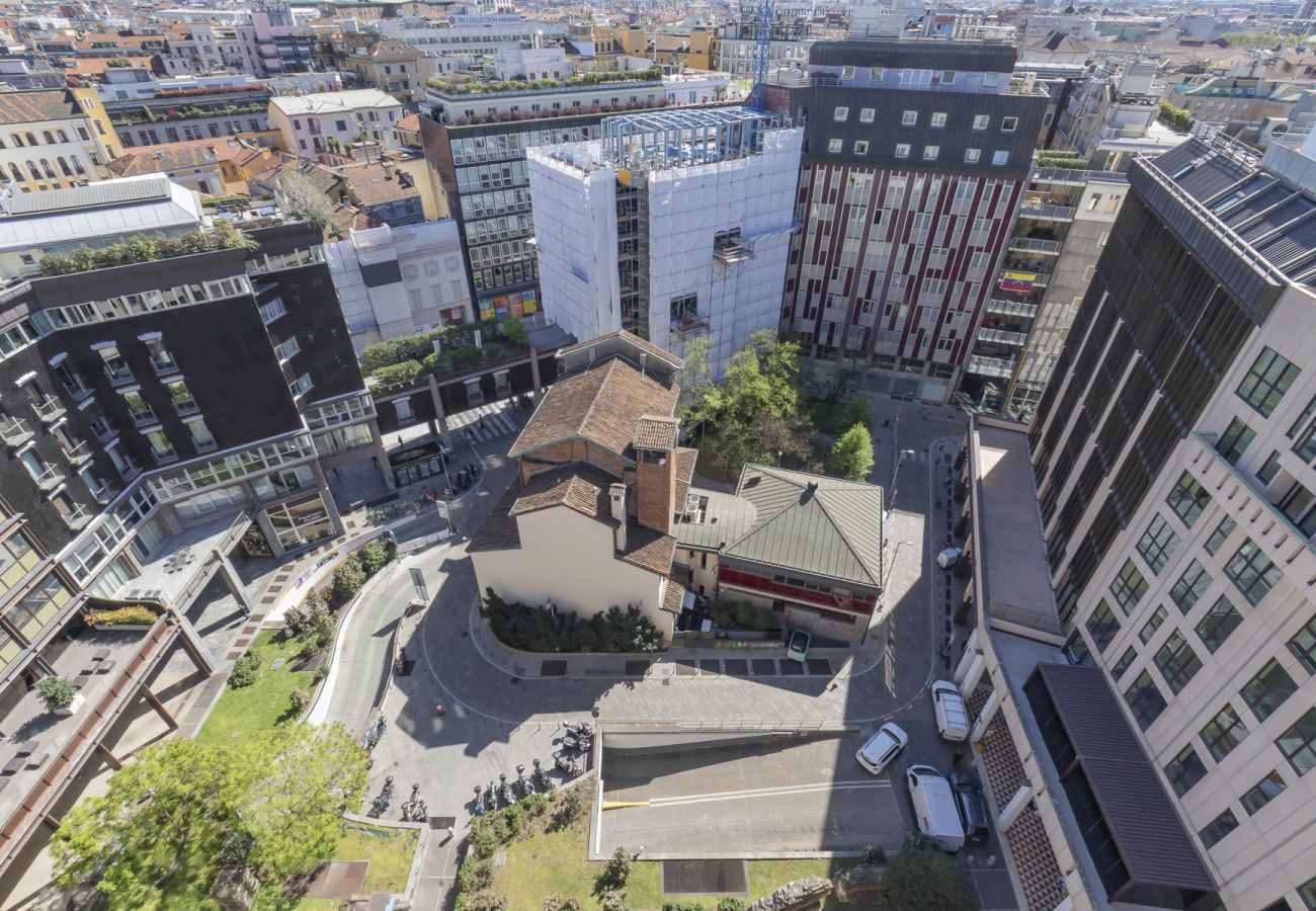 Apartment in Milan - Central Tower S. Babila - Elegant 2BDR with rooftop terrace