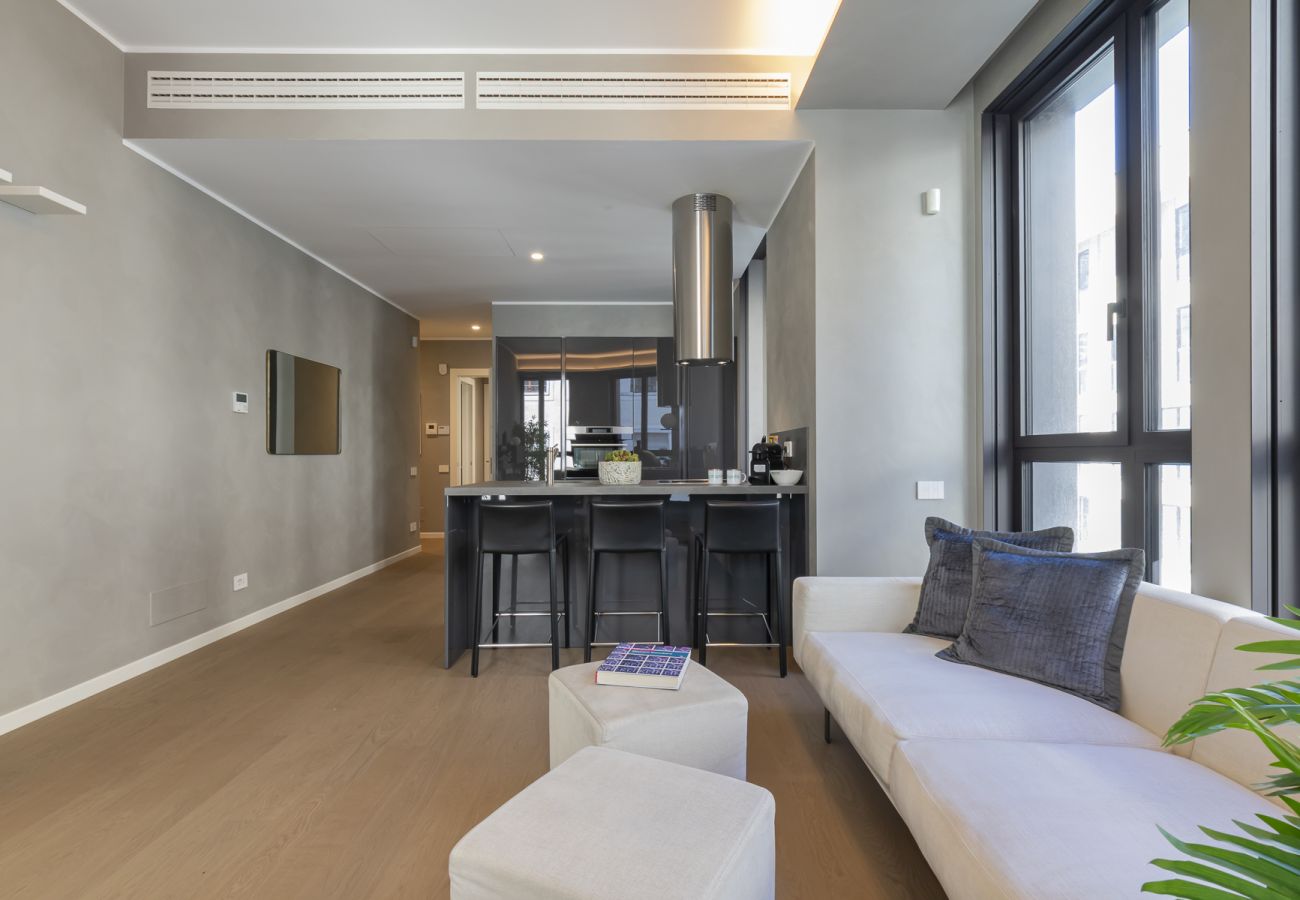 Apartment in Milan - Central Tower S. Babila - Elegant 2BDR with rooftop terrace