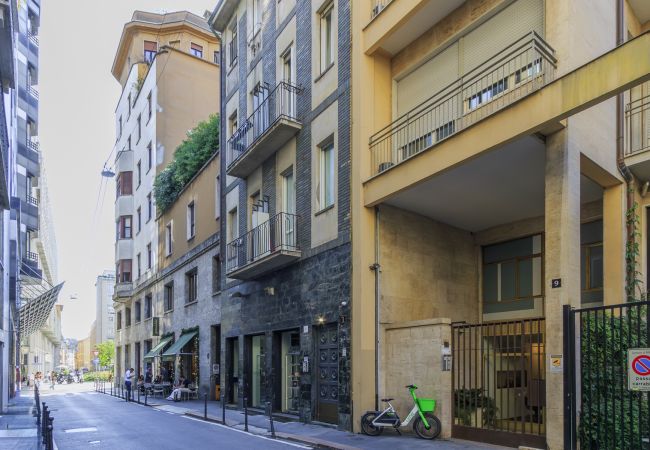 Apartment in Milano - Cerva - stylish 1 bedroom close to Duomo Apartment in Milano - Cerva - stylish 1 bedroom close to Duomo