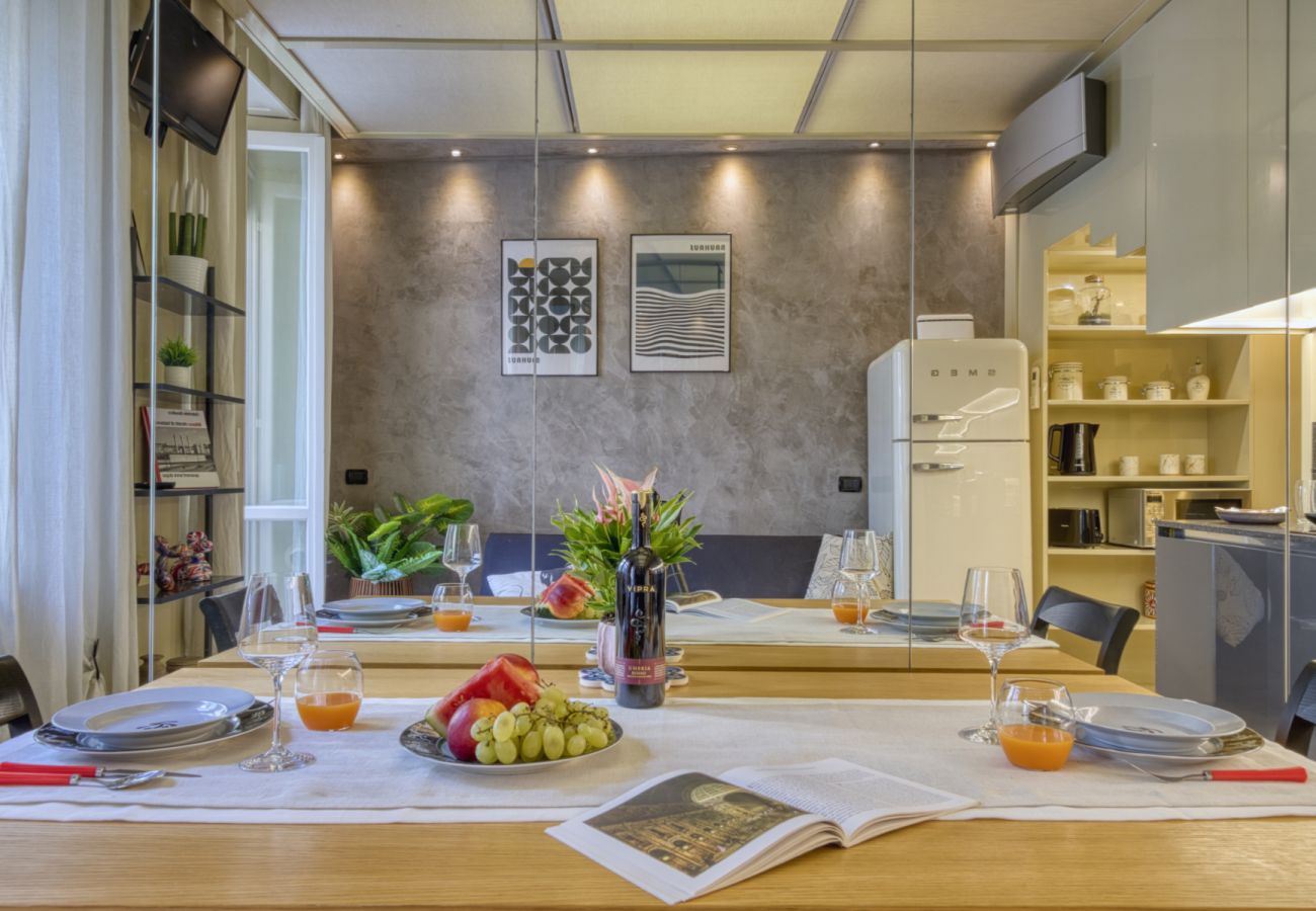 Apartment in Milan - Cerva - stylish 1 bedroom close to Duomo