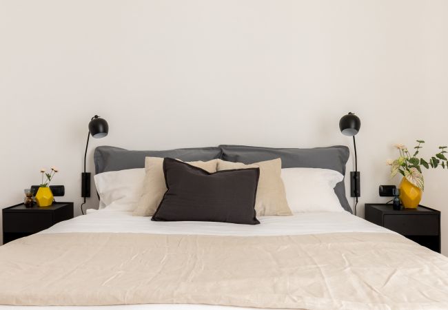 Apartment in Milan - Garibaldi - Modern 1 BR in Brera by Rentopolis