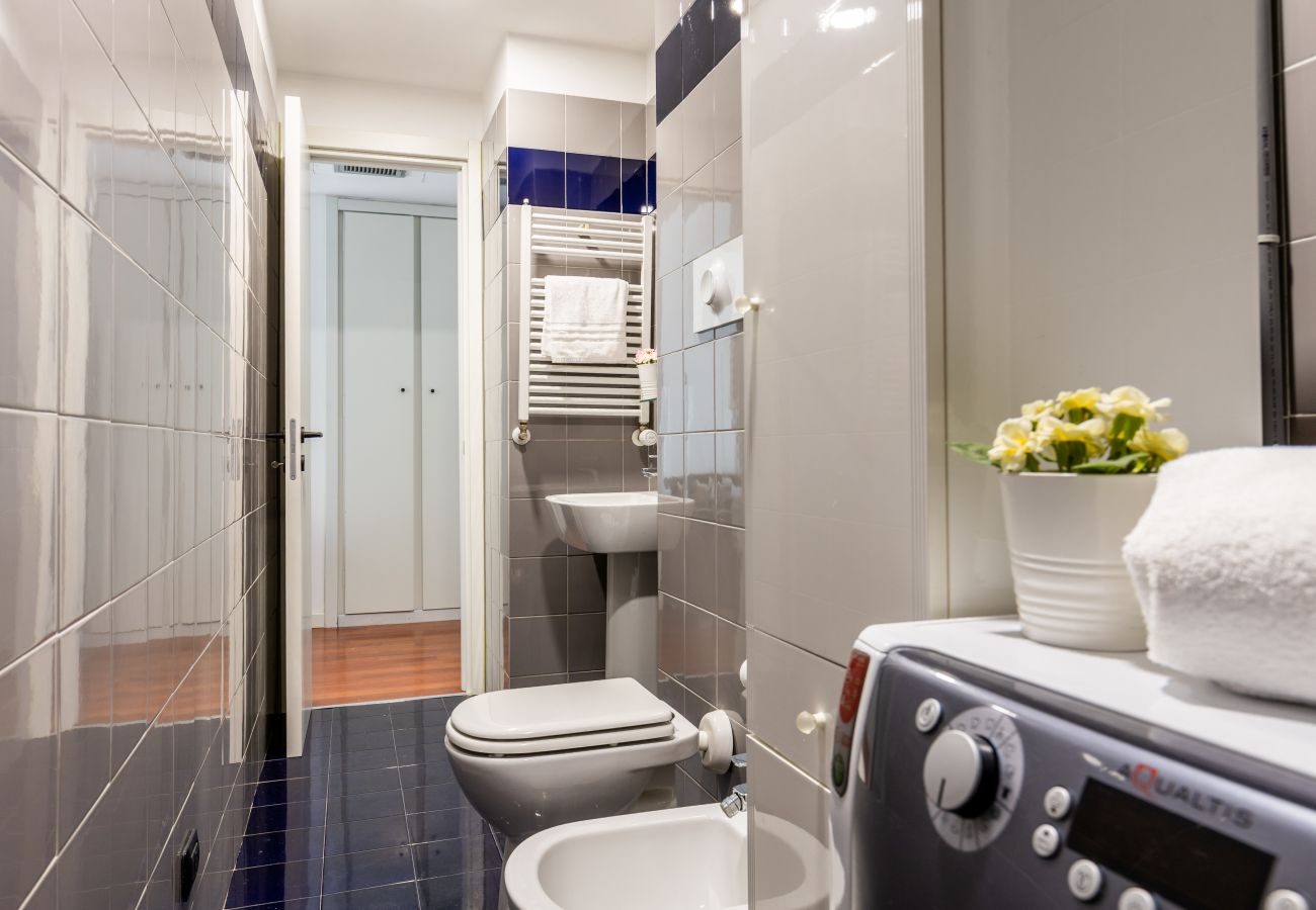 Apartment in Milan - Garibaldi - Modern 1 BR in Brera by Rentopolis