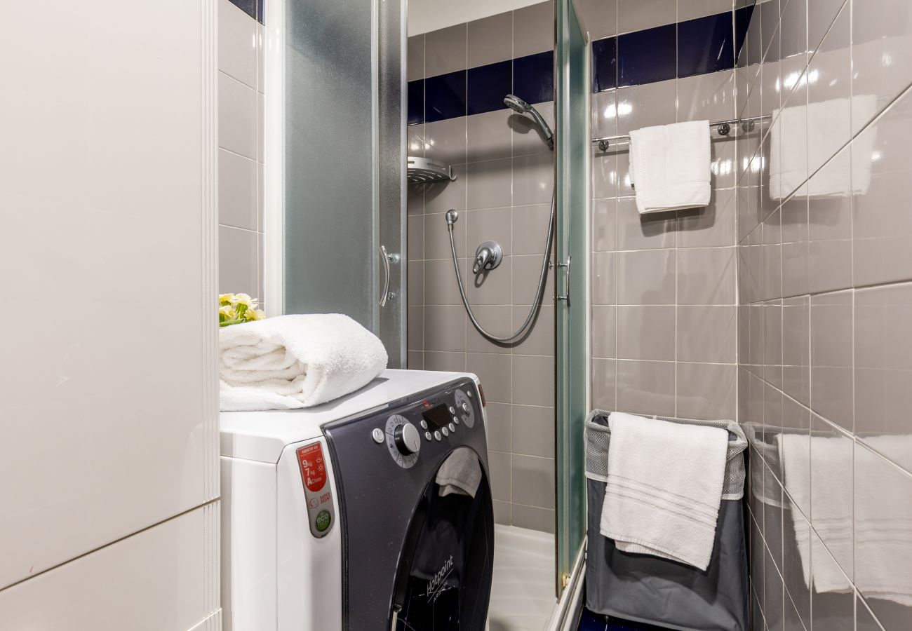 Apartment in Milan - Garibaldi - Modern 1 BR in Brera by Rentopolis