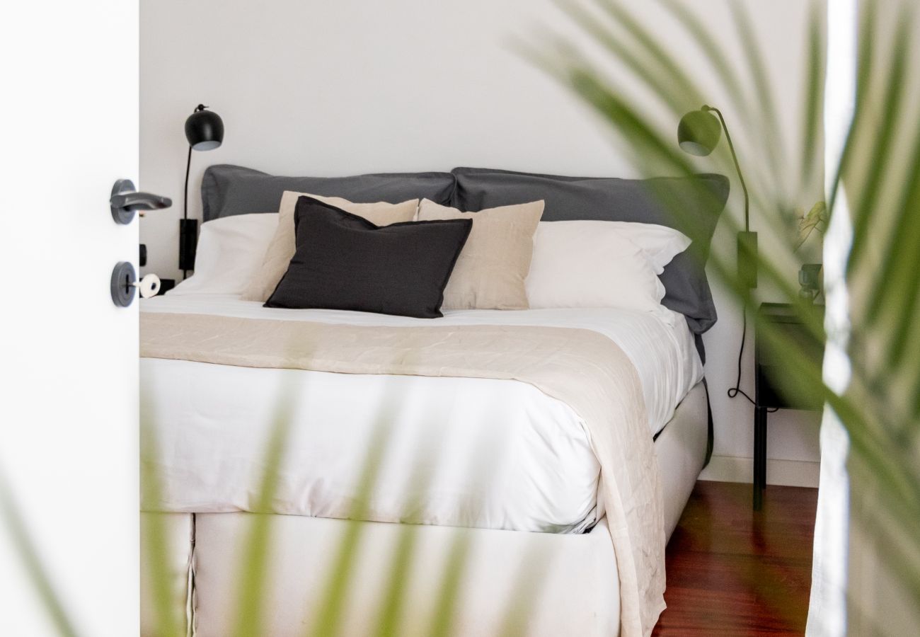 Apartment in Milan - Garibaldi - Modern 1 BR in Brera by Rentopolis